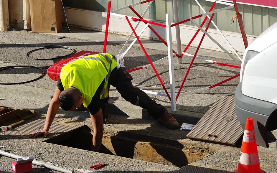 déboucher canalisations wc Évry